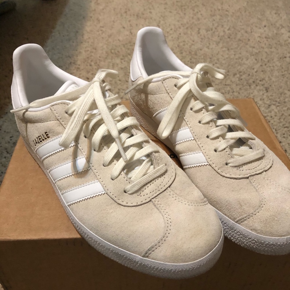 Adidas Gazelle shoes